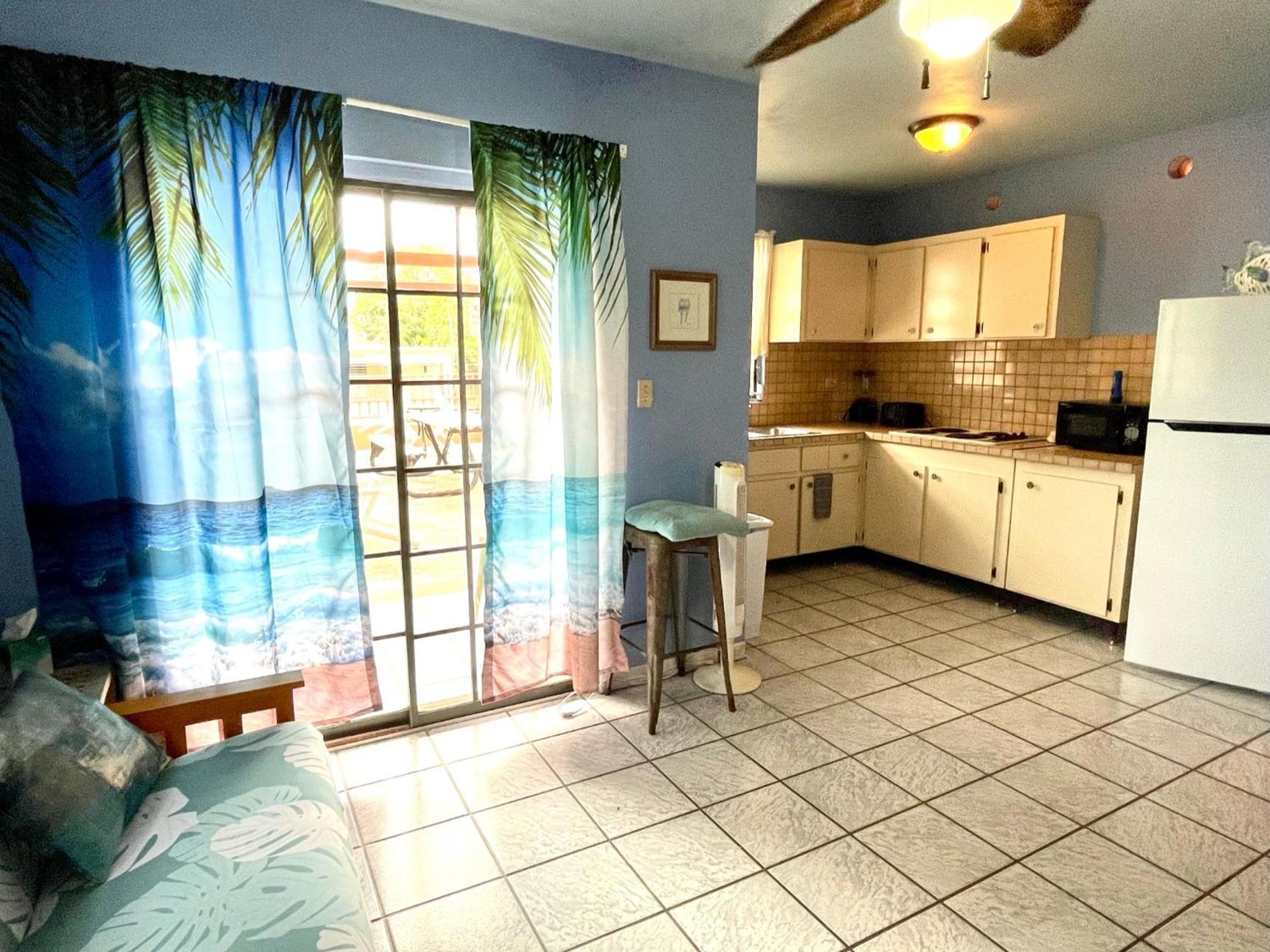 Esperanza Inn Guesthouse (Adults Only) Vieques Bilik gambar