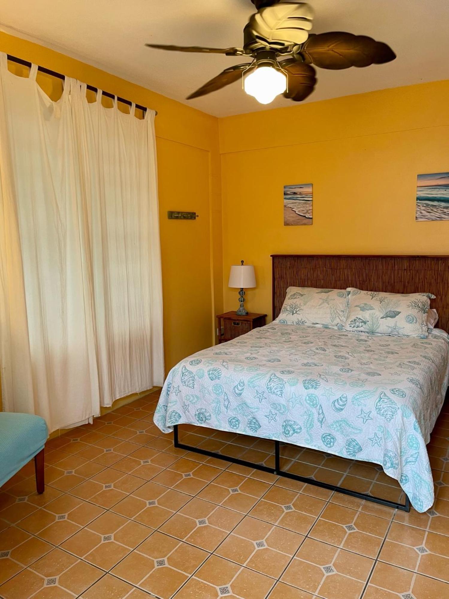 Esperanza Inn Guesthouse (Adults Only) Vieques Bilik gambar